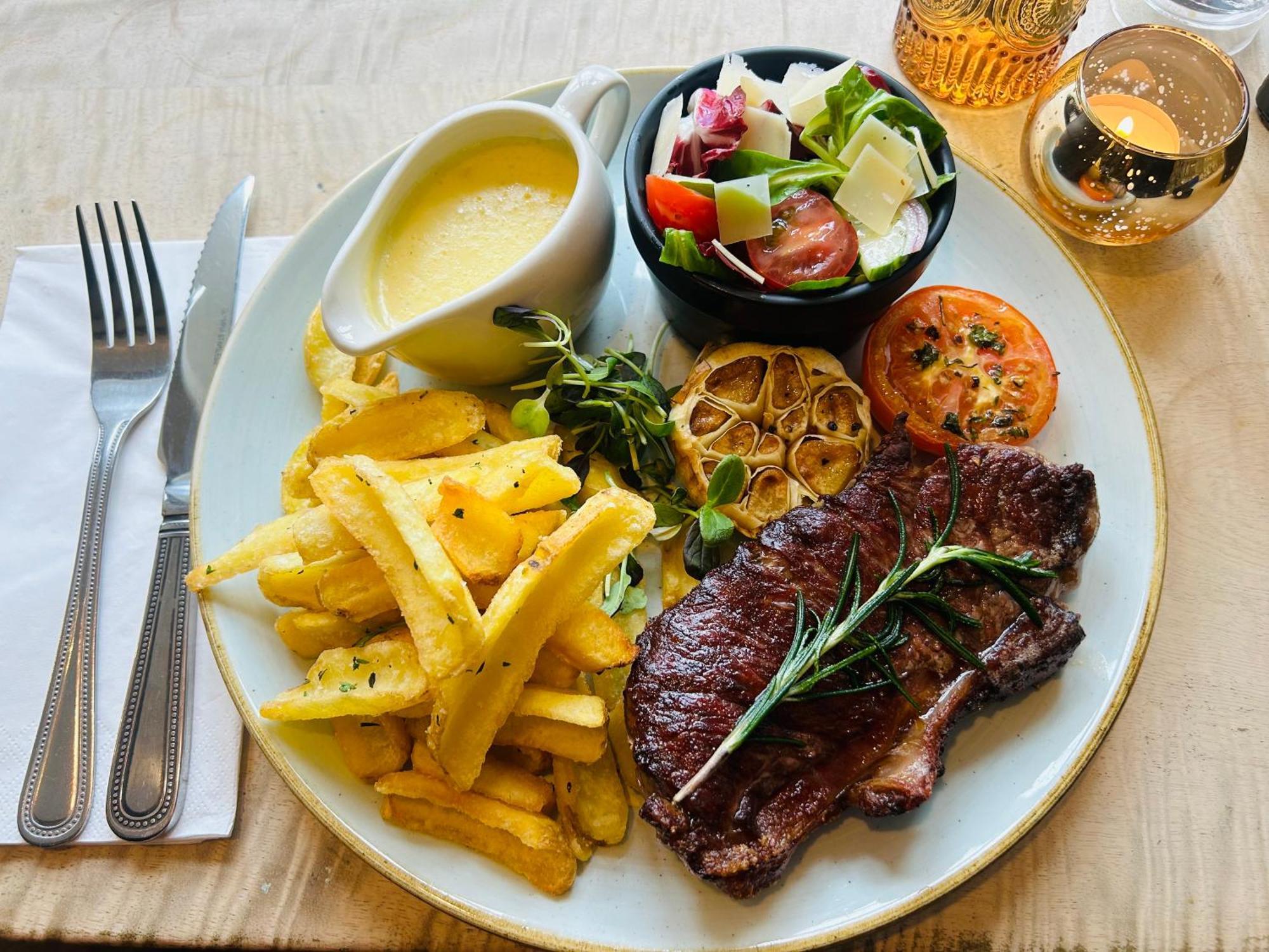 The Kings Arms Hotel Stow-on-the-Wold Εξωτερικό φωτογραφία