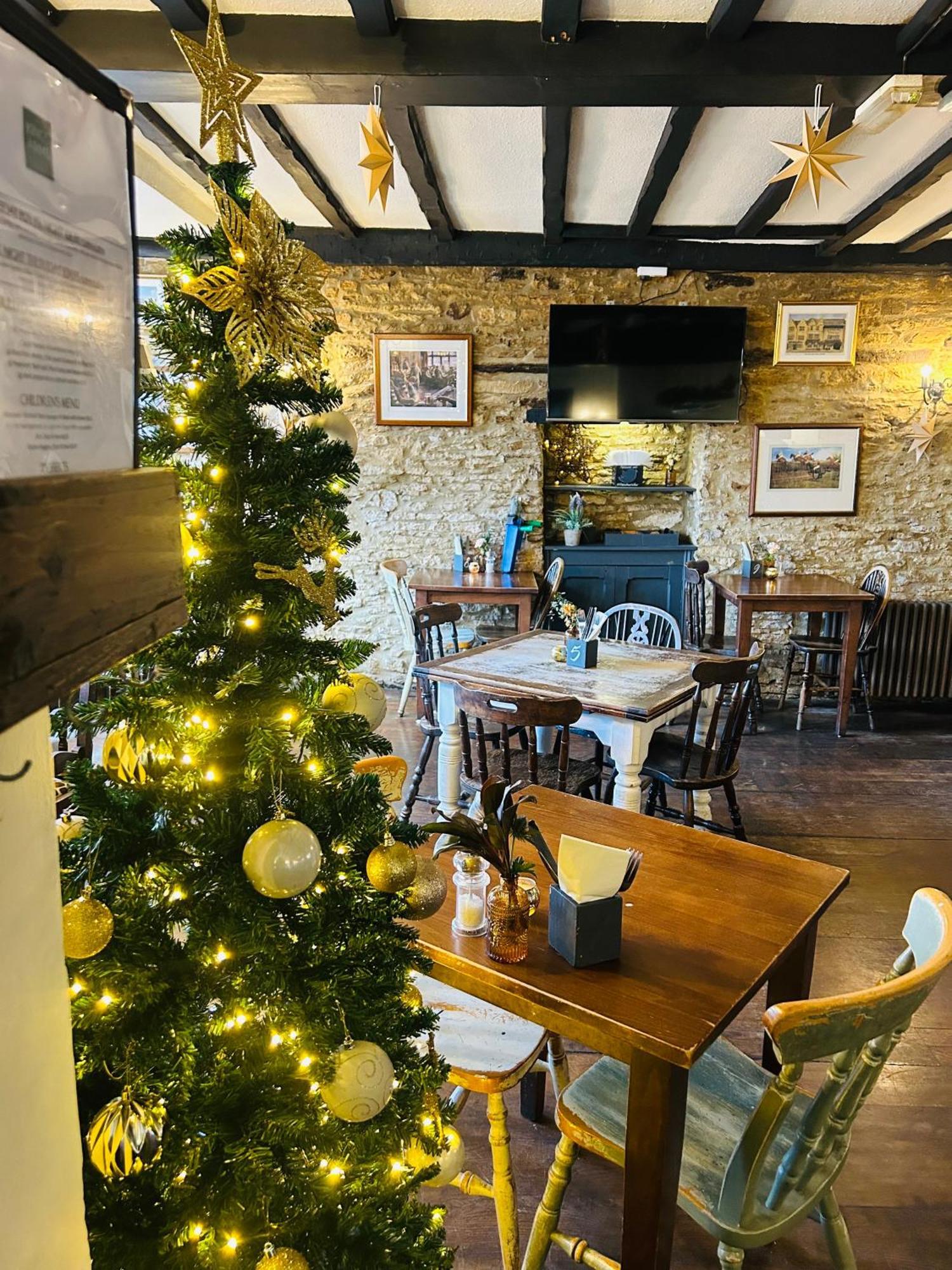 The Kings Arms Hotel Stow-on-the-Wold Εξωτερικό φωτογραφία